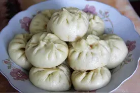 吃不完的包子，别急着放冰箱，教你一招，包子放半个月照样新鲜图片