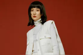 《WAVES漫潮》五月刊封面人物乔欣，多样的她每一面都精彩图片