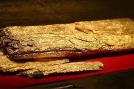 11斤金子上交博物馆，半年后却少了3斤，专家解释：水分蒸发！图片