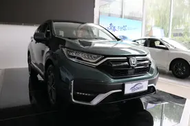 蝉联合资SUV销冠靠什么？2021款本田CR-V到店实拍图片