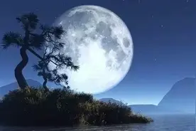 一轮明月寄深情图片