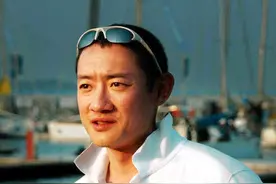 “内地版刘銮雄”汪雨猎艳记：见一个爱一个，女友个个都是大明星图片