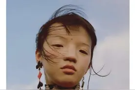 最近某国外一些大品牌又发出中国模特的图图片