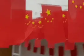 大学寝室欢乐多！好家伙！你们是想来学校兼职吗？图片