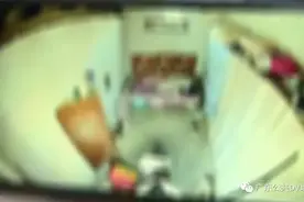 细思极恐！花50元可偷看100个摄像头，销售称保证对着床图片