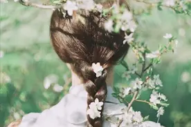 月薪 6000 元，老婆要我求婚买 1 万多的钻戒，过分吗？图片
