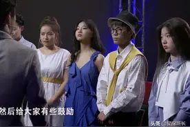 《好声音》淘汰赛：潘虹输给宋宇宁，李宇春战队大比分惨败图片