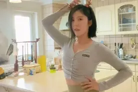 赵奕欢“跳舞”有多强？穿12cm短裤跳舞，腰围细得吓人图片