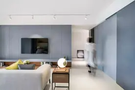 新手装修建议：新房客厅吊顶装修太土，刚装完我就后悔图片
