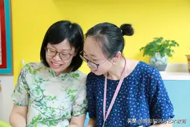 家长认为老师穿衣“太吸睛”，会影响孩子上课，老师：别管得太宽图片