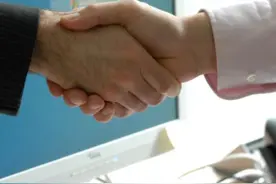 公公住在媳妇家：穷亲戚生病，引来一场风波图片
