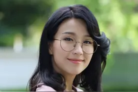 香港女星成四角恋大赢家！与富豪男友分合一年，见家长疑好事将近图片