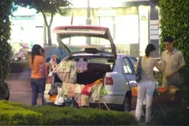 “地摊经济”带来烟火气，五菱推出摆摊神车，有C1就能开图片
