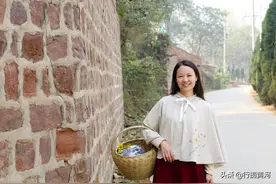 80后美女放弃城市百万豪宅，带着女儿跑到农村住窑洞，看美成啥样图片