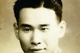 抗战老兵失明73年，去世前最后愿望：摸一下咱国家自己造的坦克图片