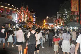 岳阳：夜经济“烟火”味道浓“非遗”特色受青睐图片