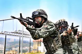 解放军特种部队和武警特警，两者相比，究竟谁的战斗力更厉害？图片