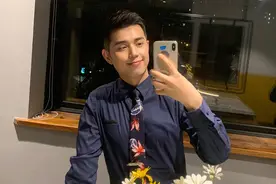 李佳琦小助理转型幕后！瘦身成功后气质大变？胖子果然是潜力股图片