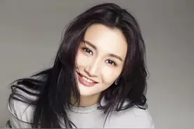 知名女星聚众吸毒+渣男撕X，今天的大瓜有点多图片