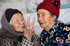 一个普通农民的孤胆寻亲路：有人被拐80年终回家，有的养父竟是人贩子图片