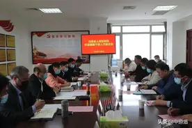 牢记重托 不辱使命 坚决完成援疆任务——省检察院召开欢送援疆干部人才座谈会图片