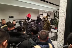 口罩上千元，羽绒服上万元，一双鞋10800，洋品牌如何收割国人图片