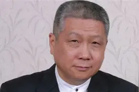马未都：吴秀波当年也是串场歌手，他每次来我舞厅，女客就特别多图片
