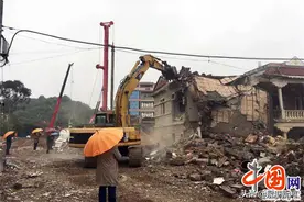 泉港界山镇：拆危腾地，福厦客专项目按下“快进键”图片