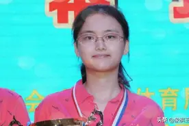 地球人都无法阻挡的女子象棋高手，唐丹19步胜特级大师，宇宙级图片