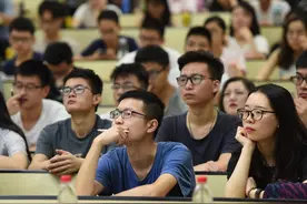 大一新生，到底要不要买电脑？电脑“小白”怎么选择电脑？图片