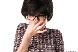 民间俗语：“出门要放响屁，穿旧鞋，坐慢车”，究竟有何深意呢？图片