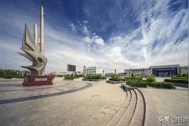 青海茫崖市身在边陲人未识图片