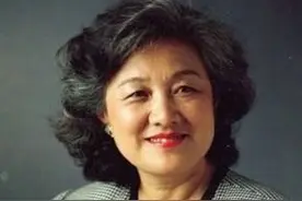 章士钊之女，主席老师，乔冠华夫人，洪晃母亲——章含之传奇人生图片