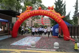 建阳一中2020届高三师生举行远足活动图片