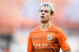 为什么19赛季表现出色的格德斯会被李霄鹏雪藏半个赛季图片
