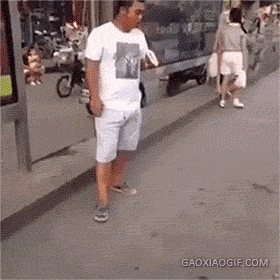 男说：百因必有果，女说：你的报应就是我。图片