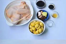压力锅做出来的栗子焖鸡，不仅少油烟，而且焖炖的十分入味哦图片