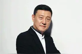 歌手韩磊：娶小16岁“蒙古之花”为妻，13年恩爱如初图片