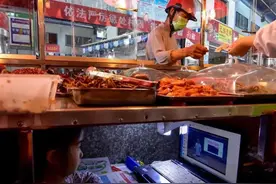当孩子说“妈妈，我不想学习”，请带他去一趟菜市场图片