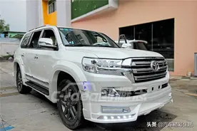 深圳丰田酷路泽内饰装潢，梦幻星空顶锦上添花图片