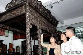 福建男子收藏清宫龙床，专家鉴定后要求上交，男子直言：拿5亿换图片