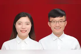 还记得大年三十站台相见的“铁路情侣”吗？终于领证啦图片