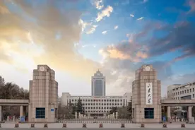 山东双一流建设，山师山农自力更生，临大曲师得到大力扶持图片