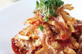 红油耳片，干拌香肘，醉花螺，拌拱嘴，笋子鸡，金钱腱，手撕方块牛肉...清新爽口畅销川味凉菜11例图片