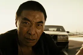 王双宝：去菜市场买菜被摊主赶走，刚坐上出租车就被司机撵下去图片
