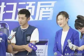 国乒大满贯同台，丁宁遇张继科满脸娇羞，留长发气质知性好温柔图片