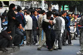 徐州铜牛劳务市场见闻图片