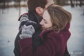 为什么女人狠不下心离婚？与生活和解，她多半想明白了四件事图片