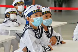 近距离感受！“小海军”梦想从这里起航图片