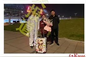 想嫁兵哥哥的援鄂女护士身份造假？南通卫健委回应图片